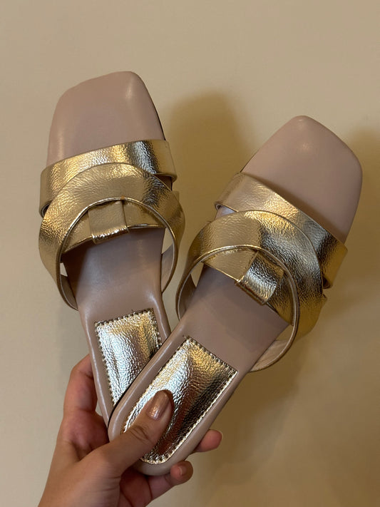 Rehma Chappals
