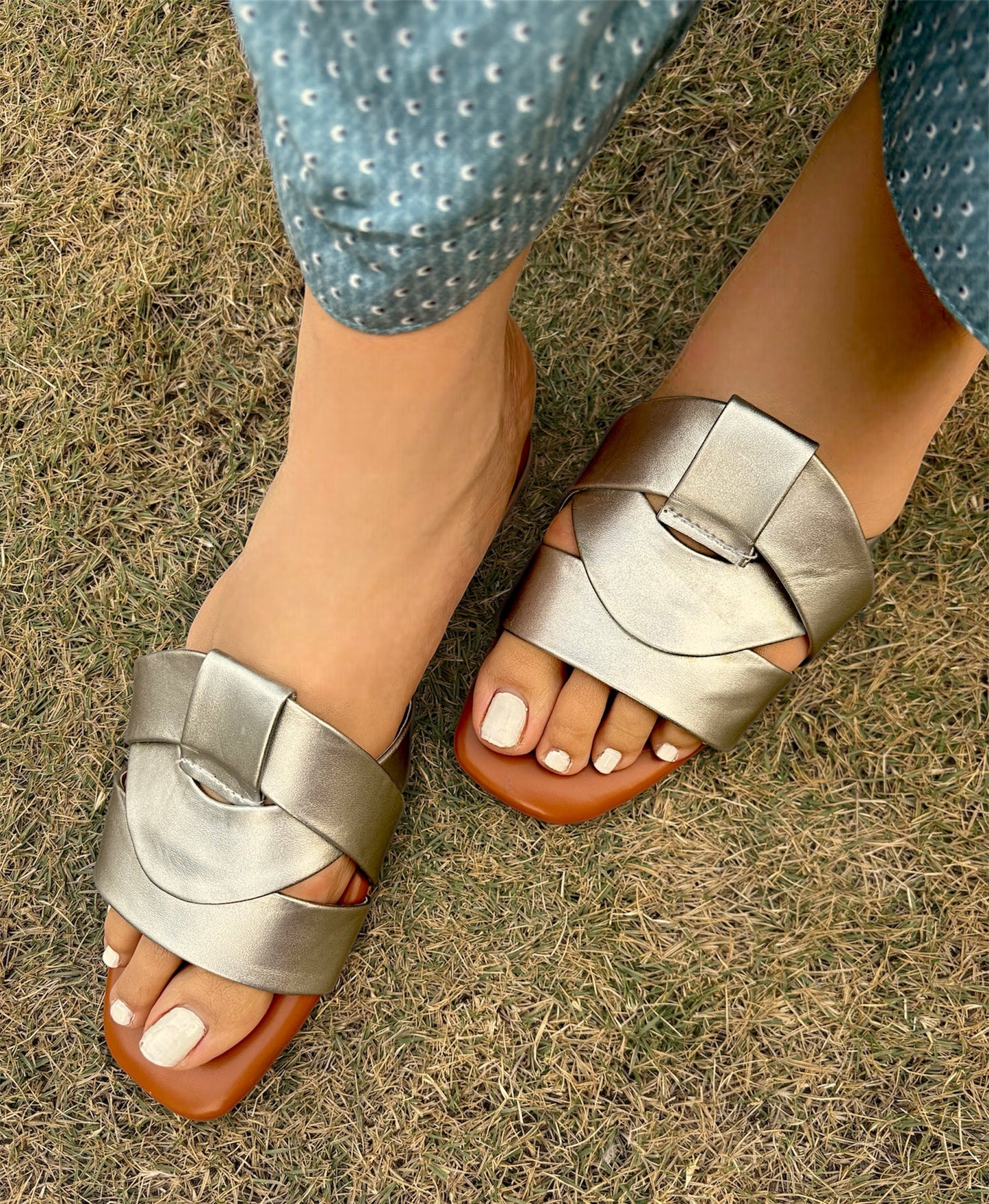 Syra Chappals