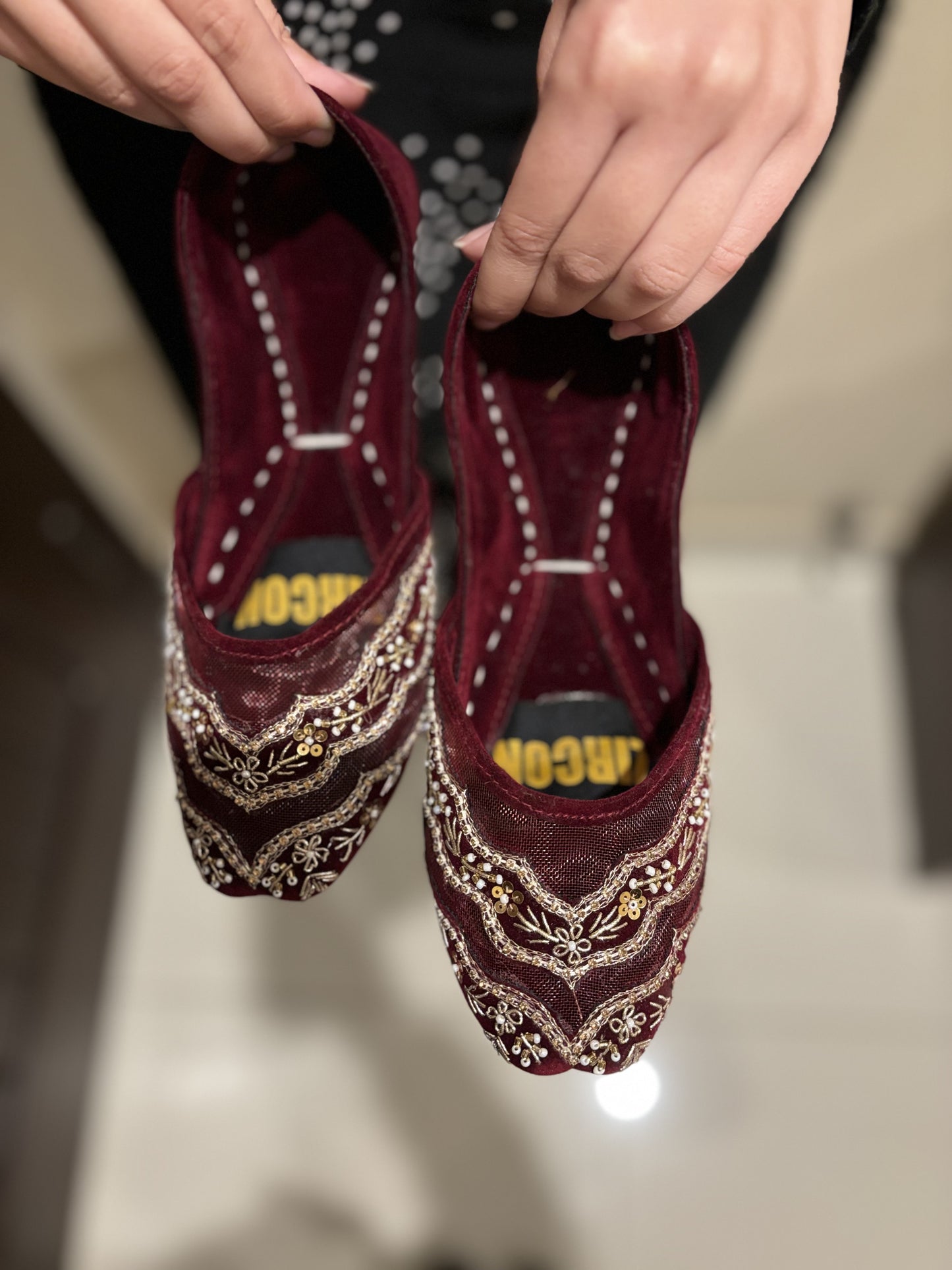 Aima Khussas Maroon